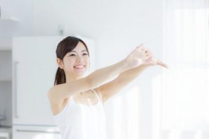 睡眠薬に頼るほどの不眠が「夕方肩回し」で即日改善（体験談①）