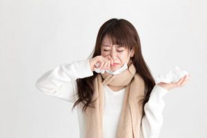 【花粉症】の実に簡単な自力対策は「足首輪ゴム」！花粉に反応しない体に一変